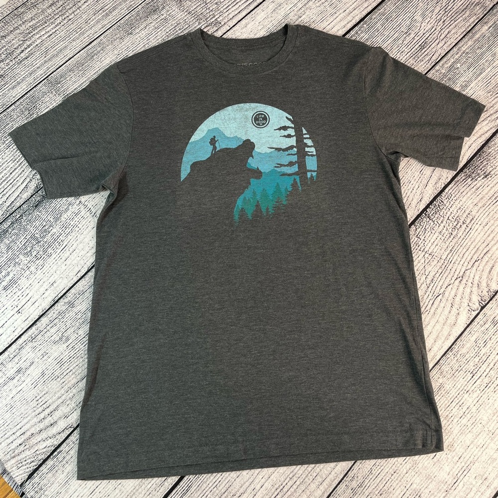 Life Is Good Dark Grey Hiking Bear Cliff Graphic Tee